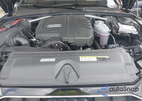 2021 Audi A4 Premium 40 Tfsi Quattro S Tronic z USA, uszkodzony, nr VIN WAUABAF41MA051177